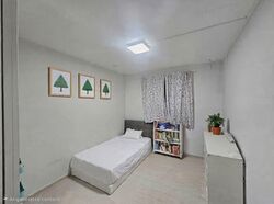 Blk 304 Hong Kah Green (Bukit Batok), HDB 3 Rooms #561306781